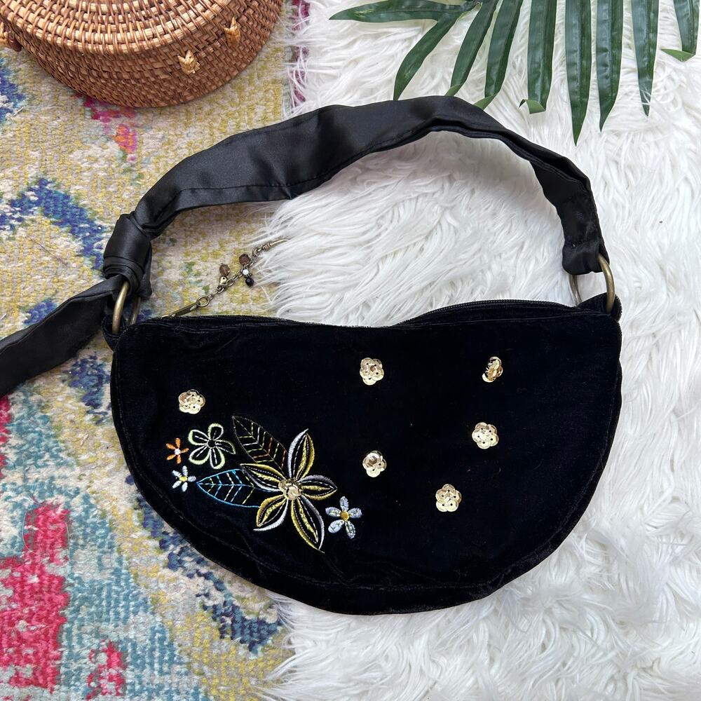 Vintage Y2K 2000s SO Black Velvet Mini Shoulder Bag Purse Sequins Embroidered